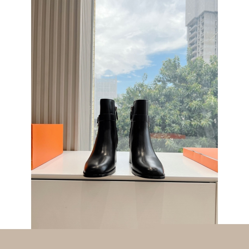 H**mes boots